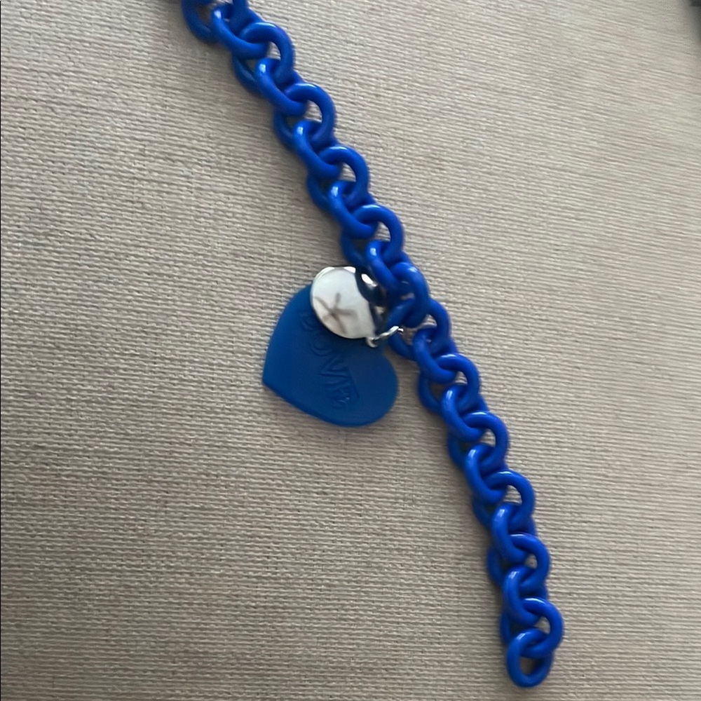 Blue plastic Chain Bracelet with rubber Heart Charm
